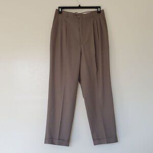 Men’s Haggar Dress Khaki Pants. Size 34W